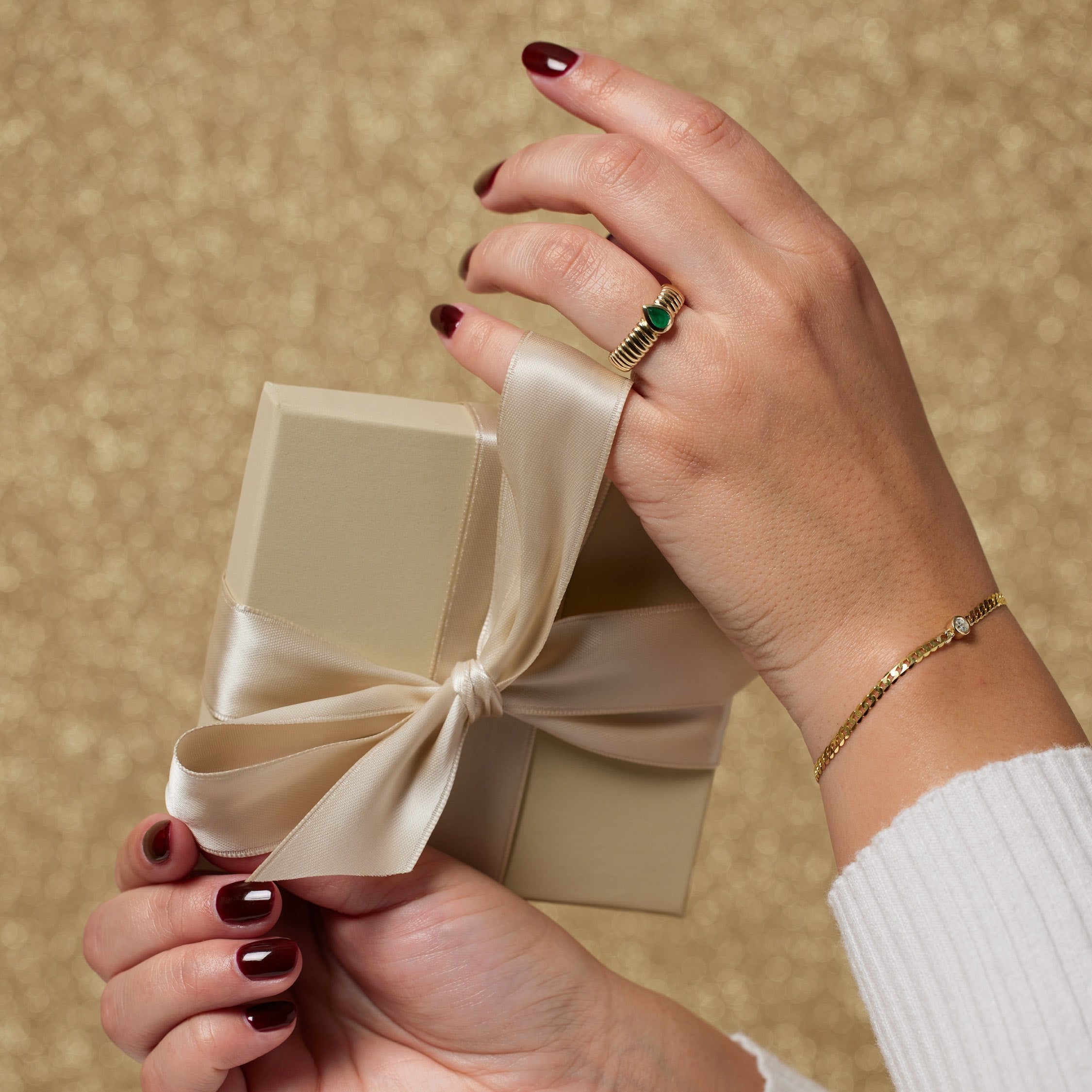 GIFT WRAP